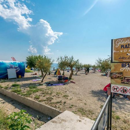 Apartments Srecko Duce Luaran gambar